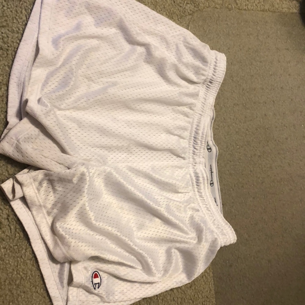 White champion athletic shorts